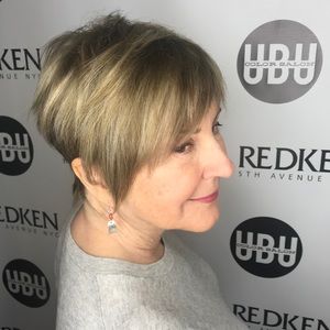 Meet your Posher, Kathleen